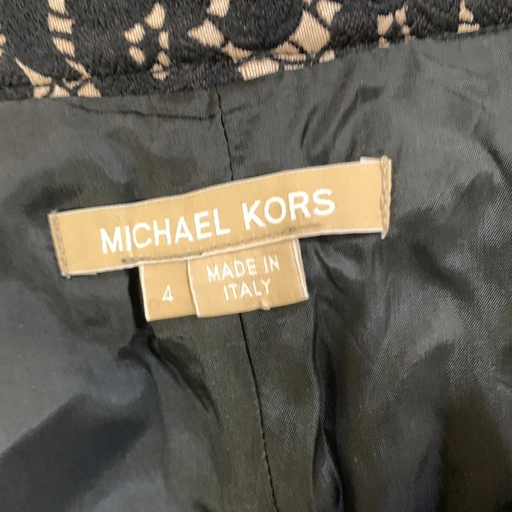 MICHAEL KORS size 4 black over beige floral design pencil skirt , excellent cond - Picture 4 of 7